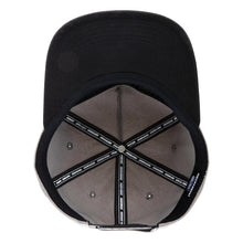 Load image into Gallery viewer, Motörhead Spade Char Snapback Hat
