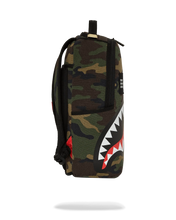 تحميل الصورة في عارض المعرض، SHARK CENTRAL CAMO DLXS
