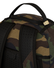تحميل الصورة في عارض المعرض، SHARK CENTRAL CAMO DLXS
