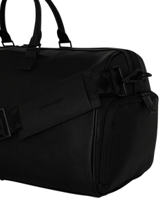FLY KNIT MOUTH DUFFLE