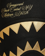 تحميل الصورة في عارض المعرض، SHARK CENTRAL GOLD DLXSV
